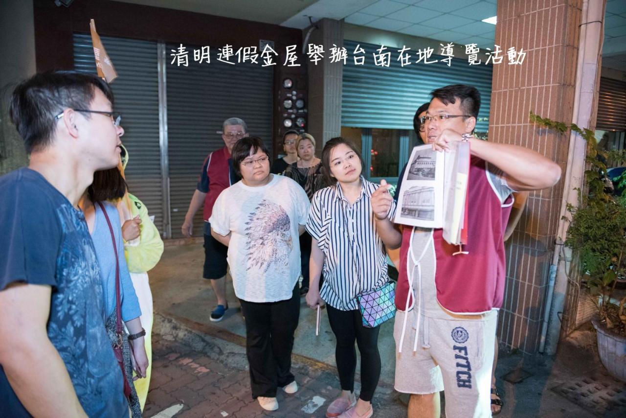 King Wow Inn Tainan Exteriör bild