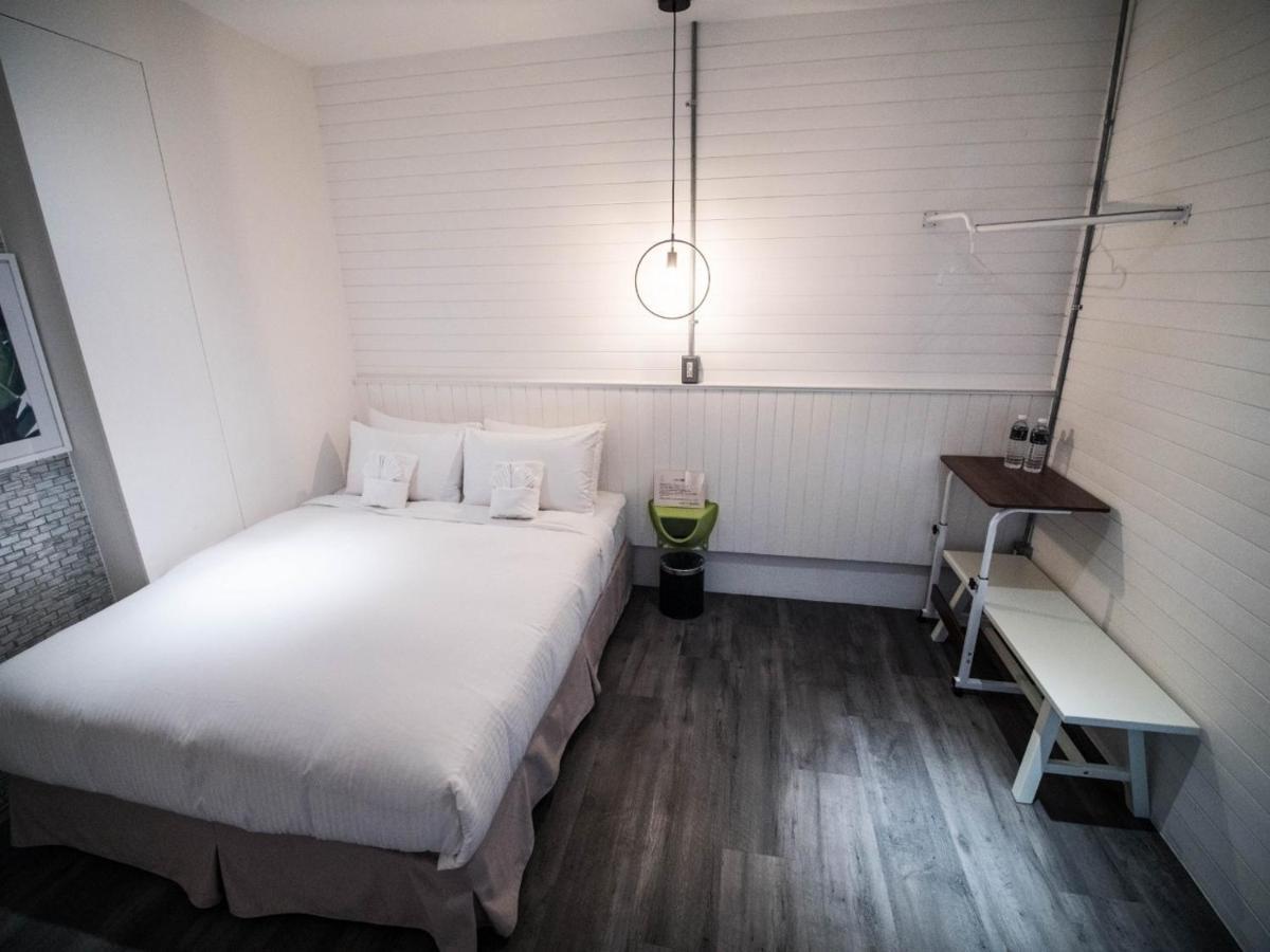 King Wow Inn Tainan Exteriör bild