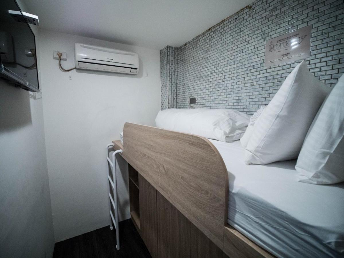 King Wow Inn Tainan Exteriör bild